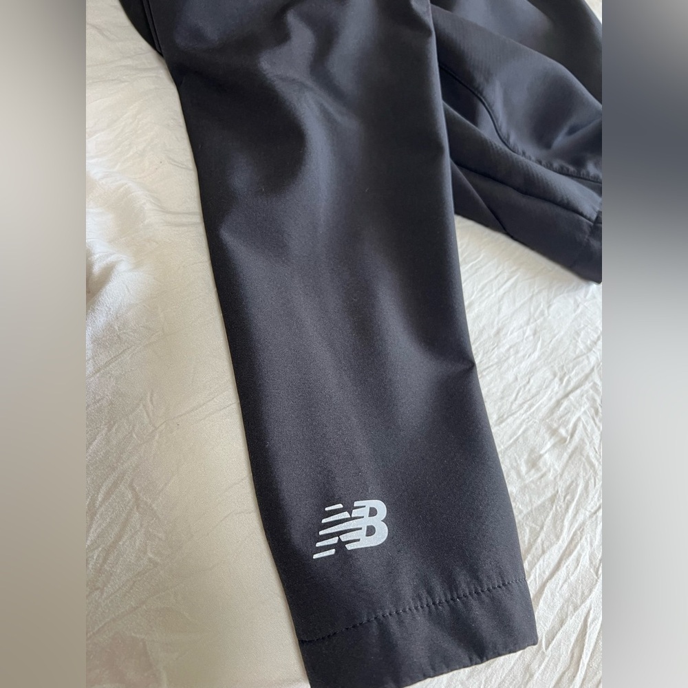 New Balance women’s. Black and Gray Patterned Jacket Size XL - Picture 10 of 10